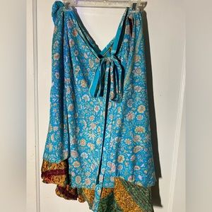 Darn Good Yarn Indian Sari  Skirt. 18-20 Adjustable